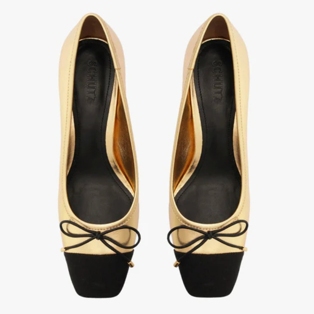 SCHUTZ New in Box Evereve Arissa Block Cap Toe Heel in Black & Gold // 8.5
